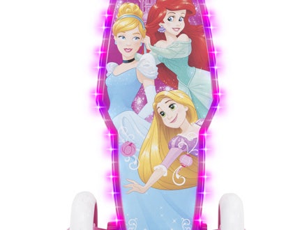 Non-slip deck featuring Disney Princess characters with bright pink LED lights Non-slip deck featuring Disney Princess characters with bright pink LED lights